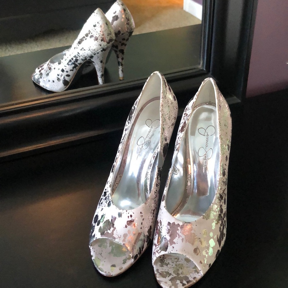 Jessica Simpson silver heels
